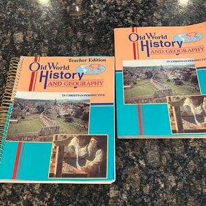 REDUCED‼️ Abeka Old World History Grade 5